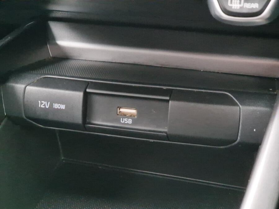 Used Kia Stonic 2024 for sale - 76765152: Photo 70