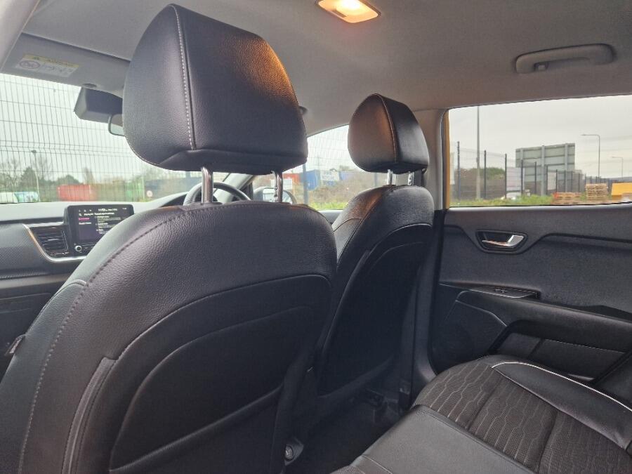 Used Kia Stonic 2024 for sale - 76765152: Photo 79