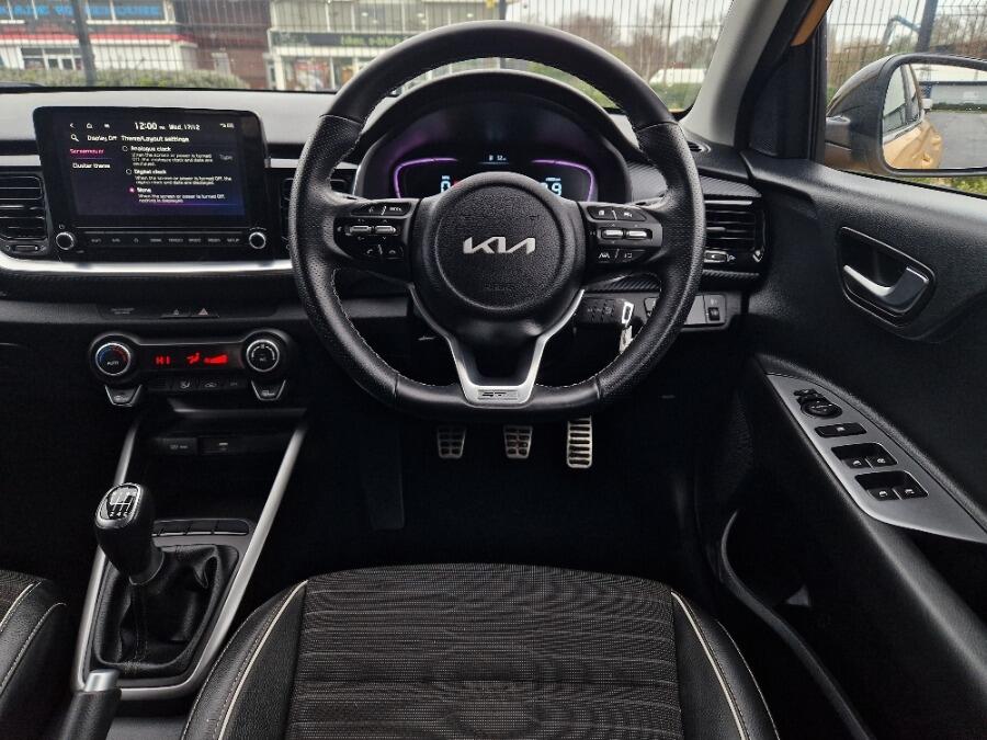 Used Kia Stonic 2024 for sale - 76765152: Photo 93