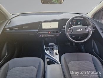Used Kia Niro 2024 for sale - 79441750: Photo