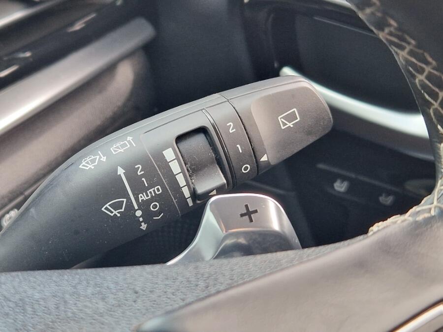 Used Kia Niro 2020 for sale - 76152310: Photo 41