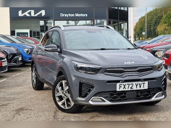 Used Kia Stonic 2022 for sale - 76109599: Photo