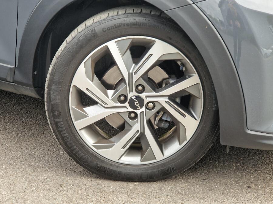 Used Kia Stonic 2022 for sale - 76109599: Photo 5