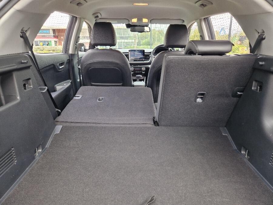 Used Kia Stonic 2022 for sale - 76109599: Photo 50