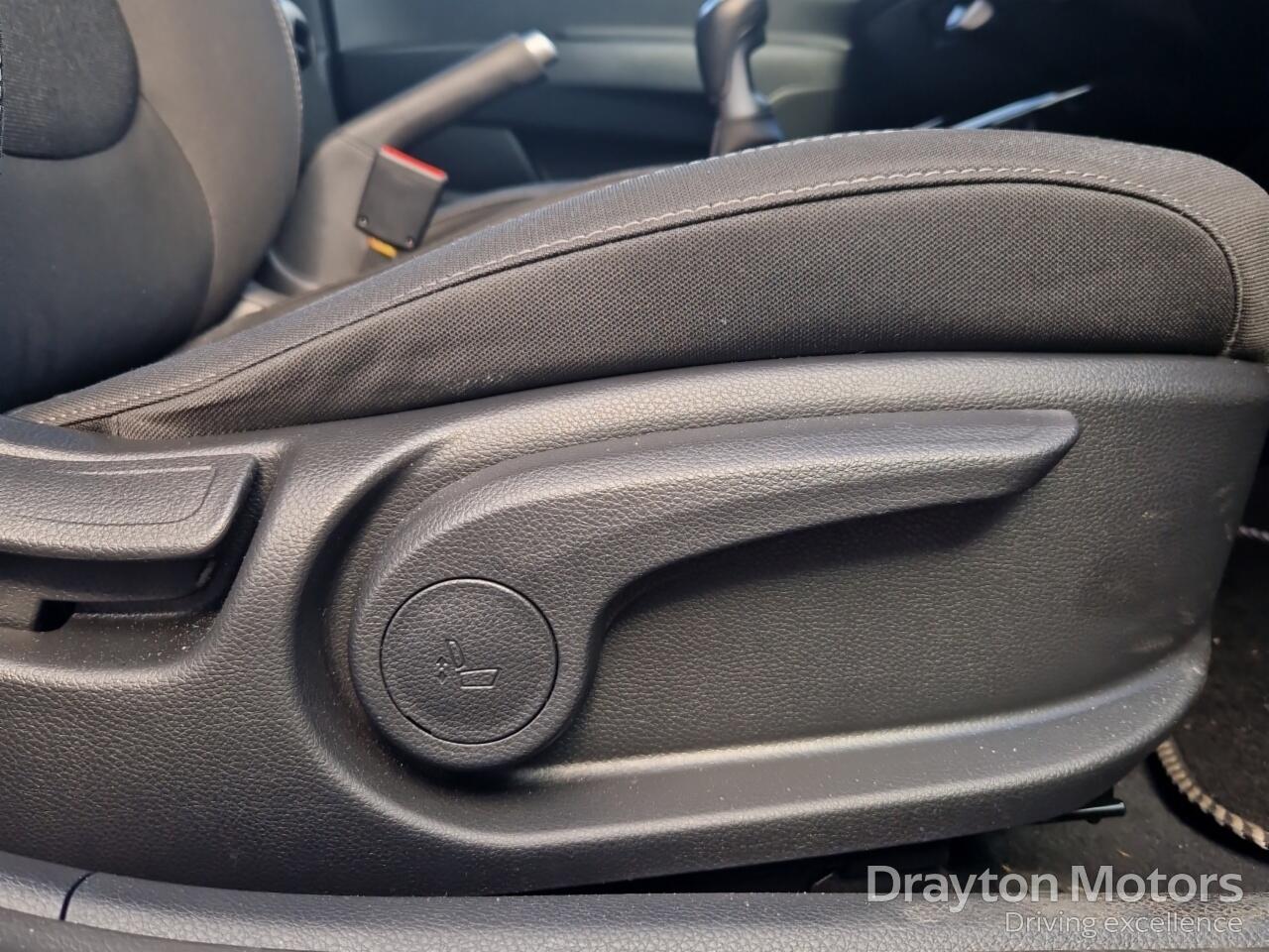 Used Kia Rio 2023 for sale - 78057875: Photo 34