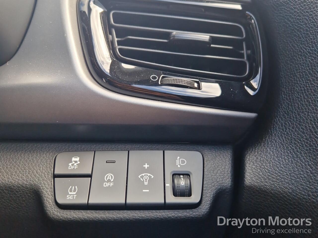 Used Kia Rio 2023 for sale - 78057875: Photo 38