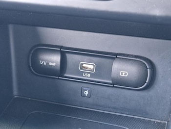 Used Kia Niro 2021 for sale - 76538905: Photo