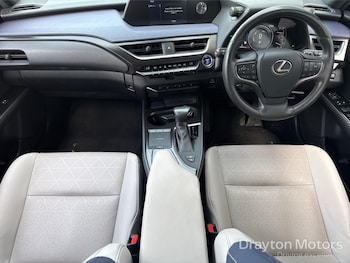 Used Lexus UX 2022 for sale - 78728558: Photo