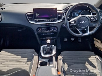 Used Kia Ceed 2023 for sale - 79292693: Photo