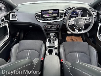 Used Kia XCeed 2025 for sale - 77524120: Photo