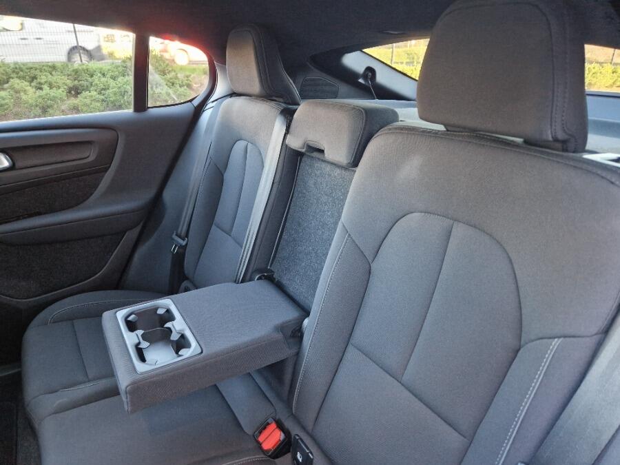 Used Volvo C40 2023 for sale - 77130828: Photo 75