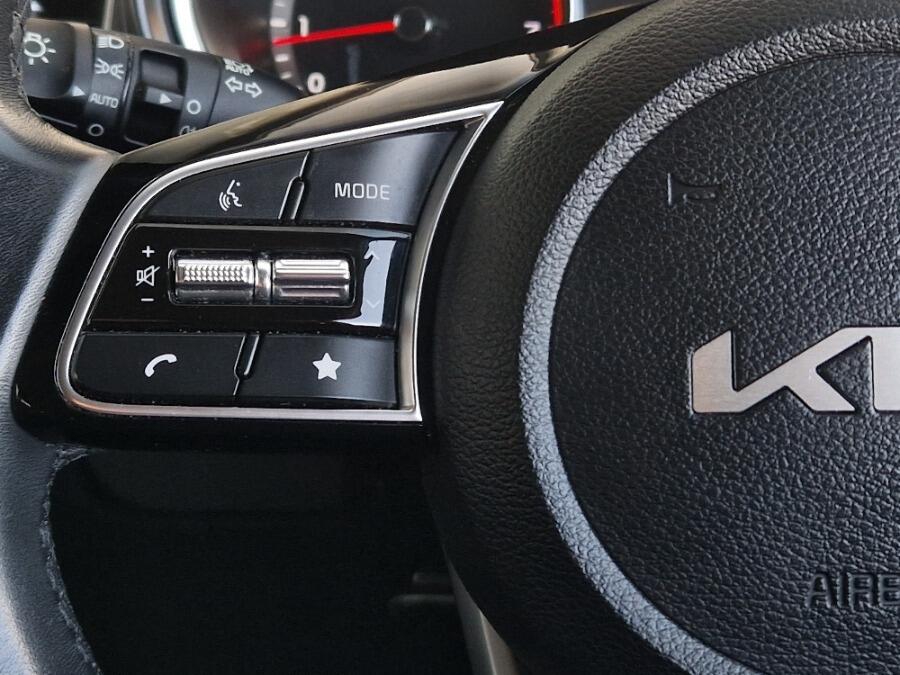 Used Kia XCeed 2023 for sale - 76059555: Photo 51