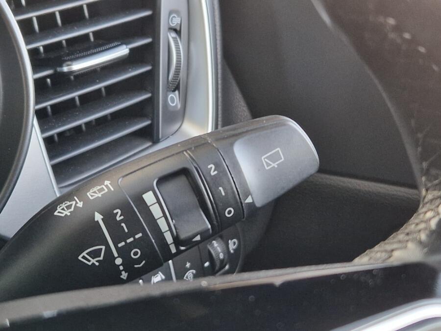 Used Kia XCeed 2023 for sale - 76059555: Photo 57