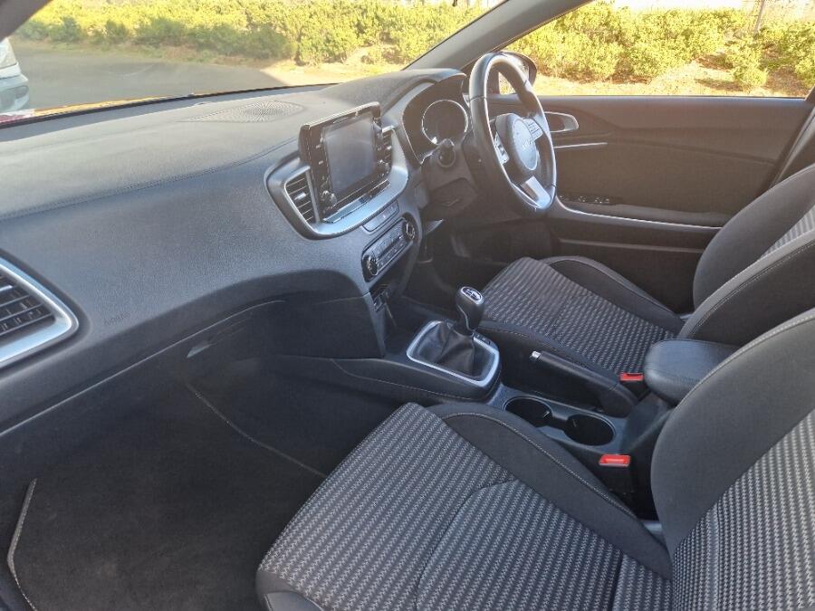Used Kia XCeed 2023 for sale - 76059555: Photo 72