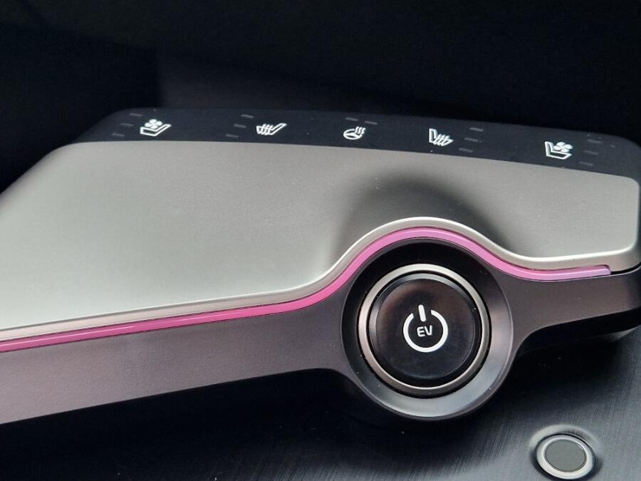 Used Kia EV6 2025 for sale - 77155876: Photo 10