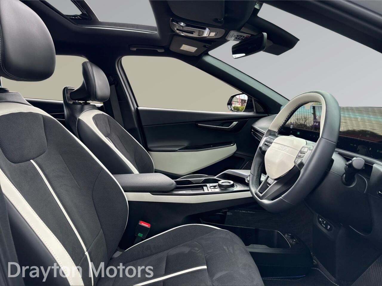 Used Kia EV6 2025 for sale - 78100411: Photo 15