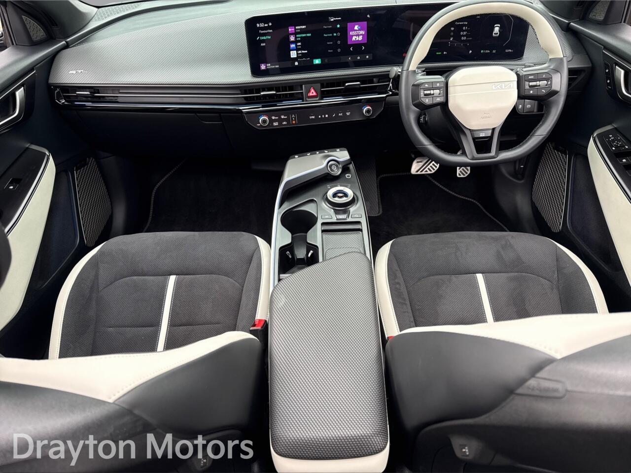 Used Kia EV6 2025 for sale - 78100411: Photo 2