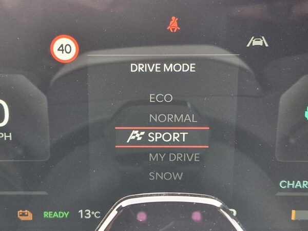 Used Kia EV3 2025 for sale - 76188641: Photo 80