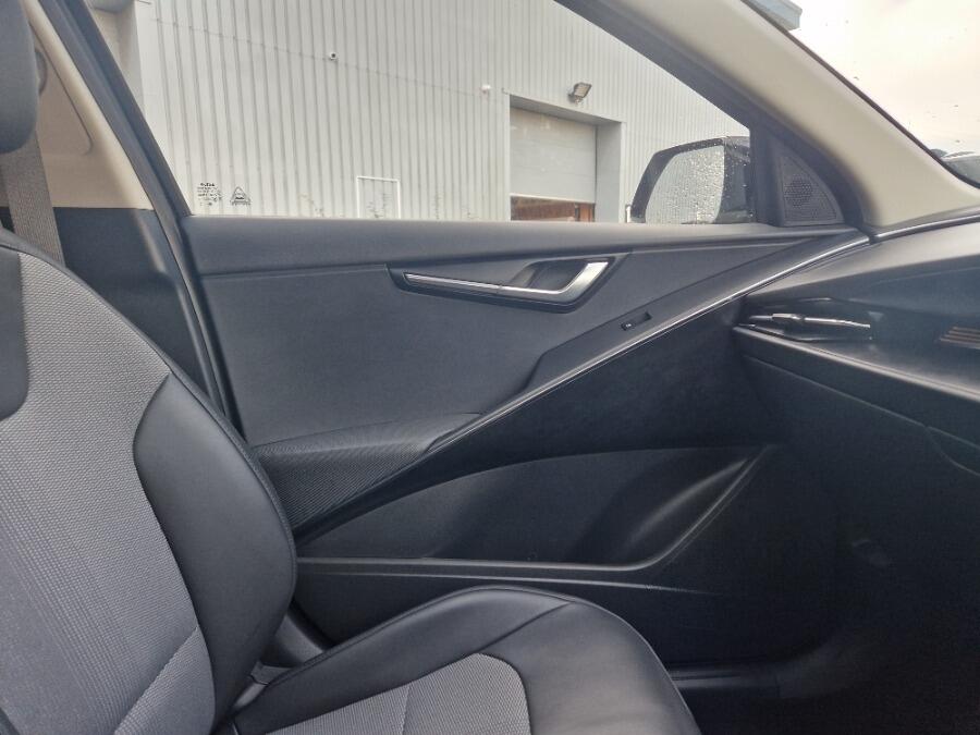 Used Kia Niro 2025 for sale - 76824241: Photo 61