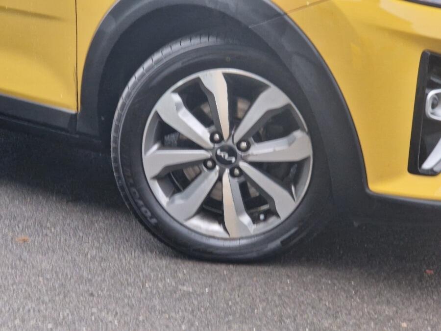 Used Kia Stonic 2022 for sale - 76371642: Photo 11