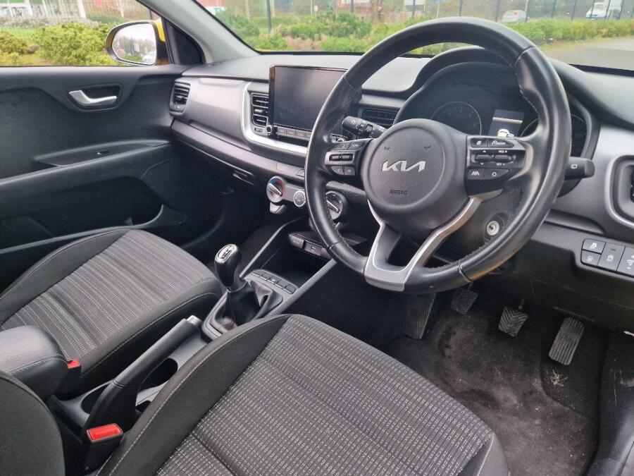 Used Kia Stonic 2022 for sale - 76371642: Photo 15