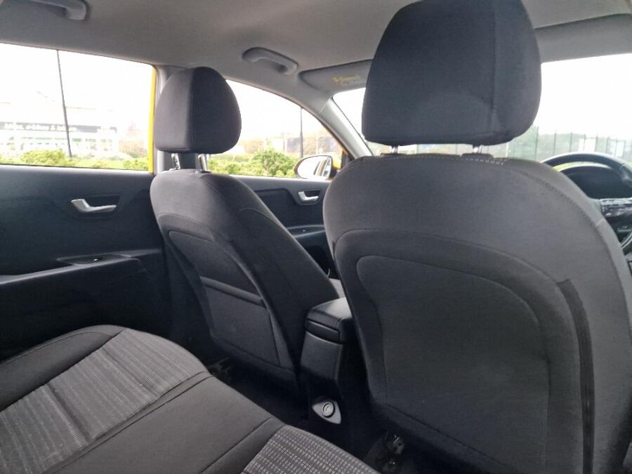 Used Kia Stonic 2022 for sale - 76371642: Photo 18