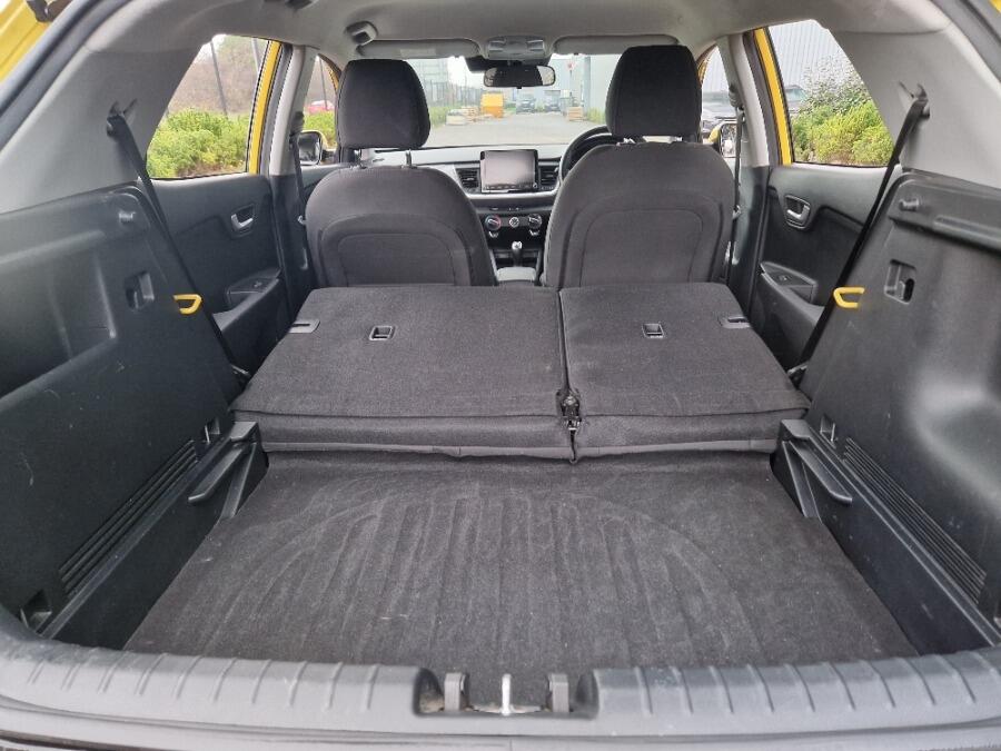 Used Kia Stonic 2022 for sale - 76371642: Photo 23