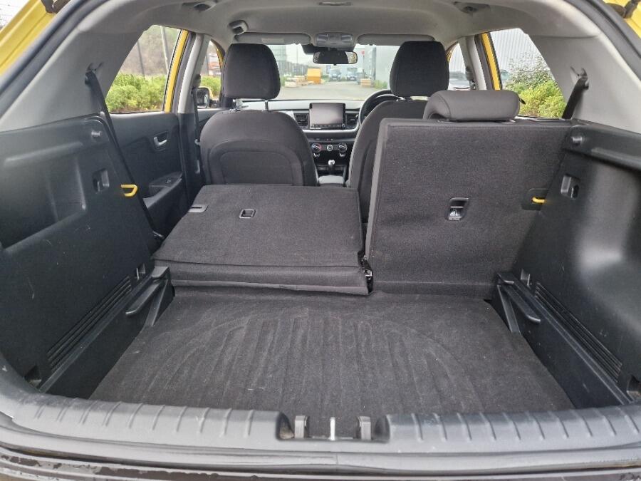 Used Kia Stonic 2022 for sale - 76371642: Photo 24