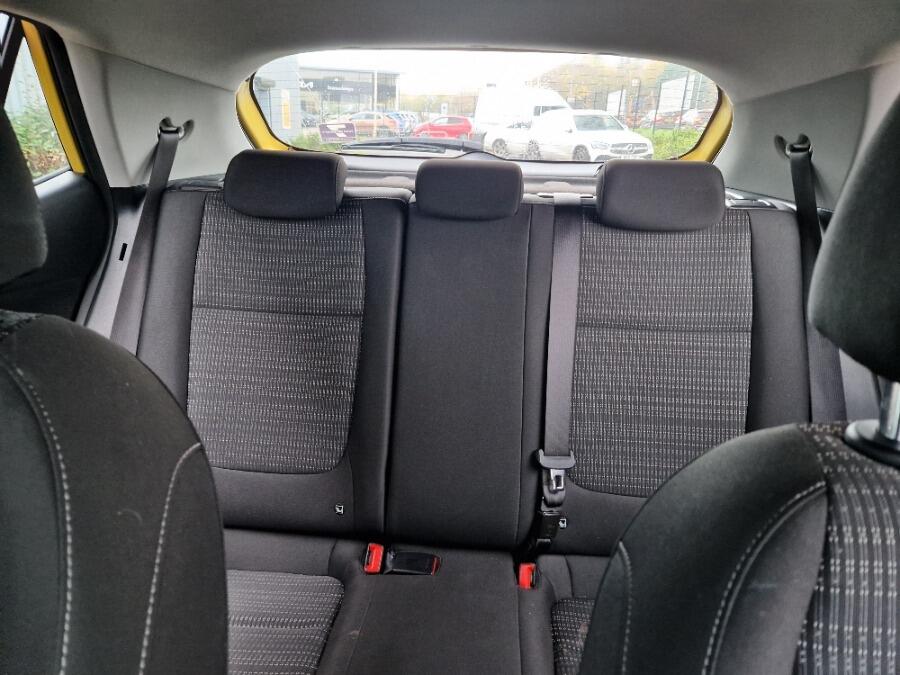 Used Kia Stonic 2022 for sale - 76371642: Photo 29