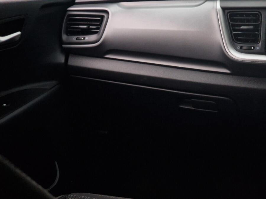 Used Kia Stonic 2022 for sale - 76371642: Photo 34