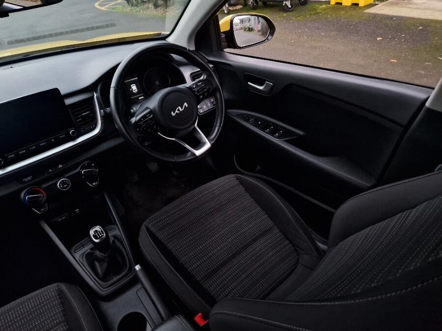 Used Kia Stonic 2022 for sale - 76371642: Photo 37