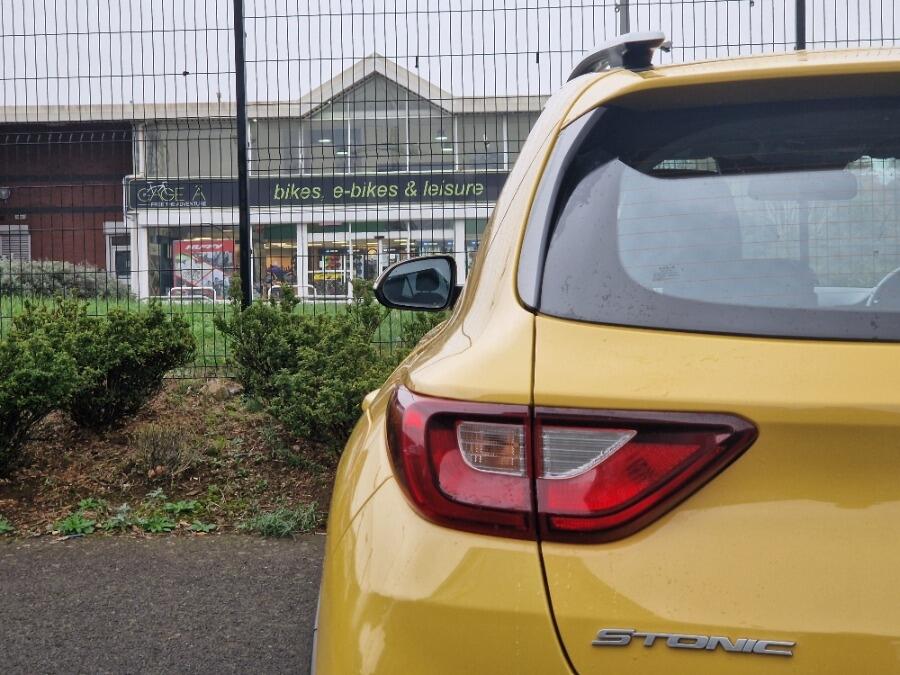 Used Kia Stonic 2022 for sale - 76371642: Photo 58