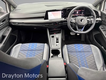 Used Volkswagen Golf 2021 for sale - 77752949: Photo