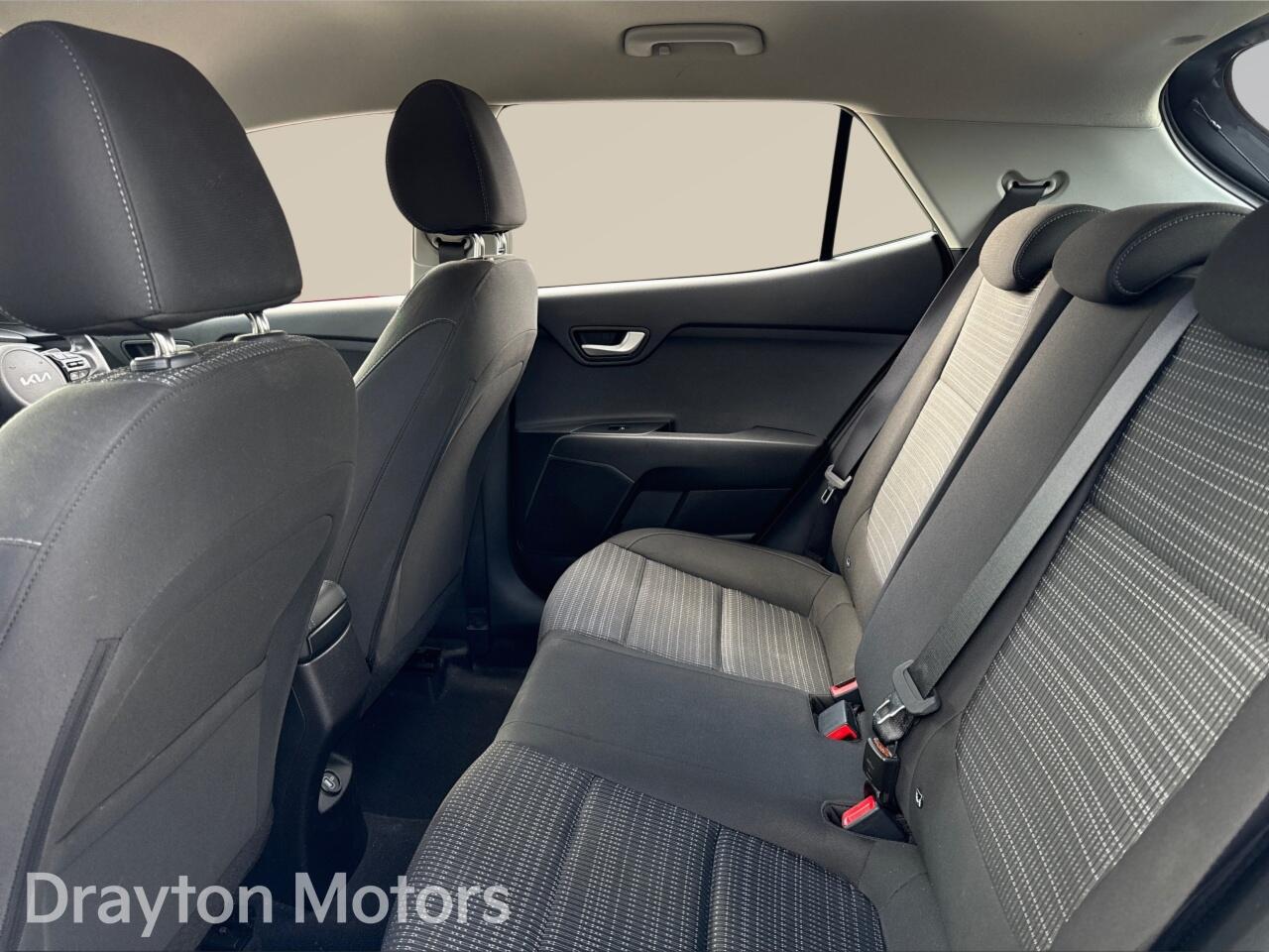 Used Kia Stonic 2022 for sale - 77824455: Photo 14