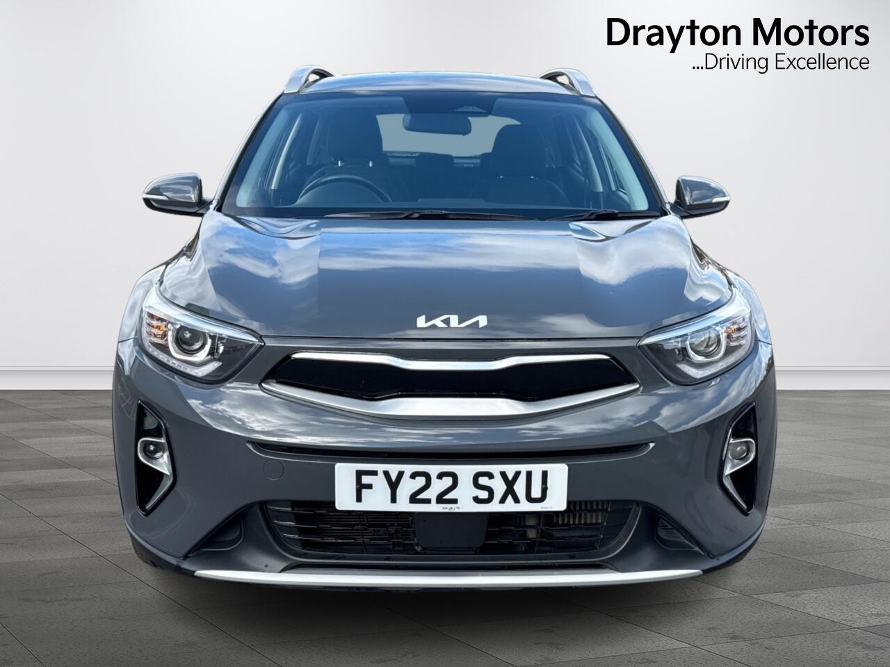 Used Kia Stonic 2022 for sale - 77824455: Photo 3