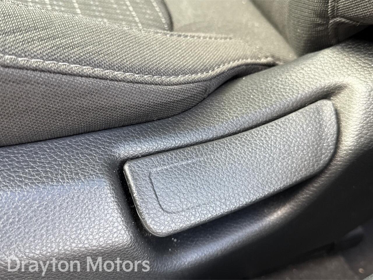 Used Kia Stonic 2022 for sale - 77824455: Photo 34