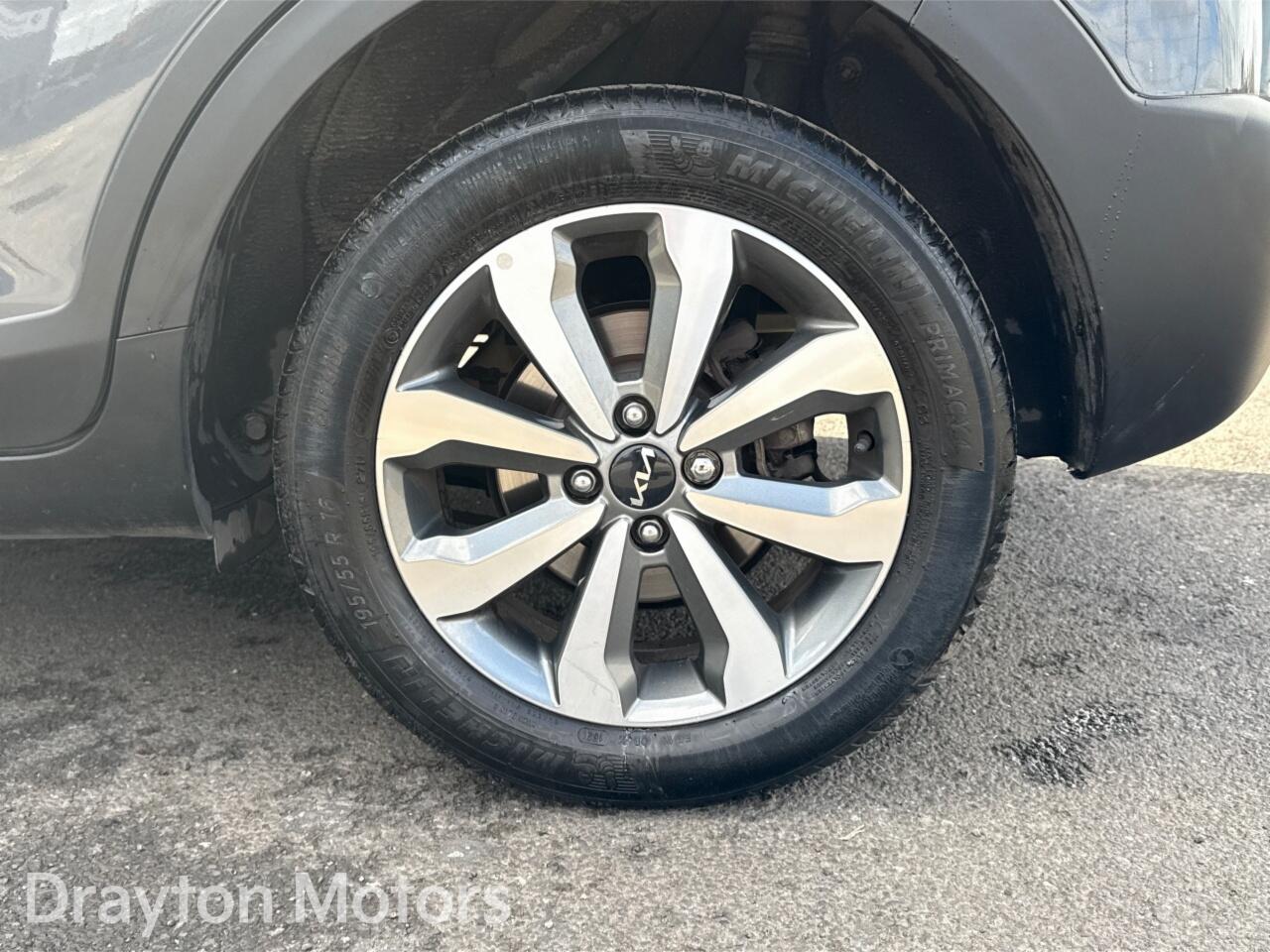Used Kia Stonic 2022 for sale - 77824455: Photo 40