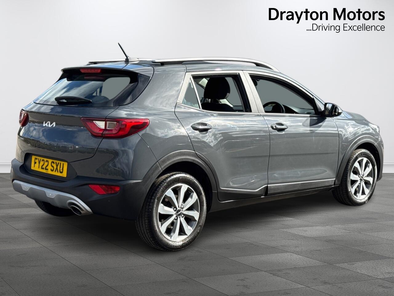 Used Kia Stonic 2022 for sale - 77824455: Photo 9