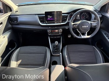 Used Kia Stonic 2023 for sale - 77575260: Photo