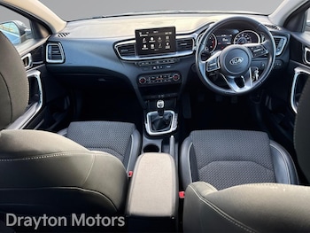 Used Kia Ceed 2019 for sale - 77376521: Photo