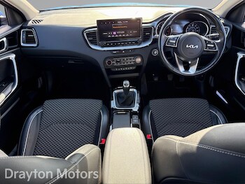 Used Kia XCeed 2023 for sale - 77808502: Photo