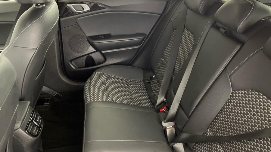 Used Kia Ceed 2025 for sale - 77215569: Photo 12