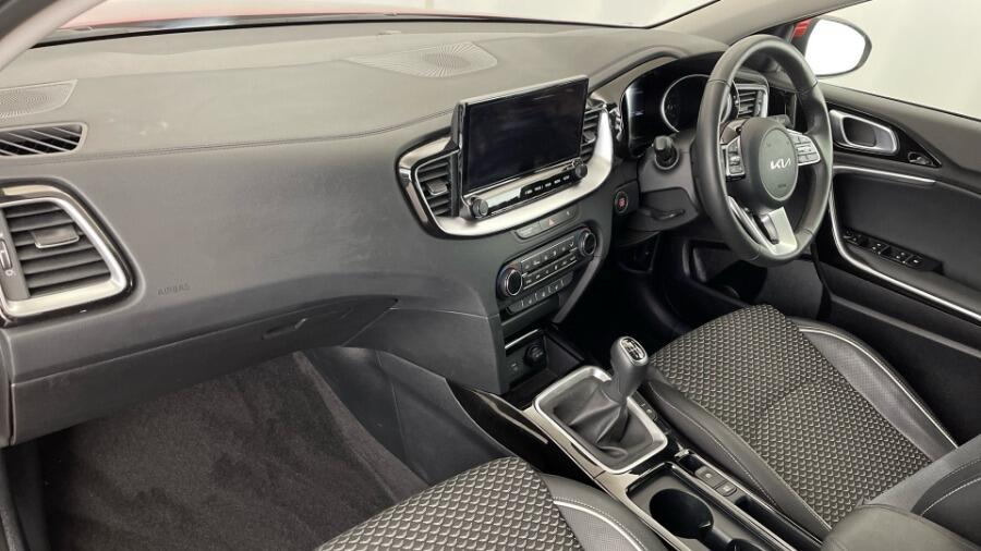 Used Kia Ceed 2025 for sale - 77215569: Photo 8