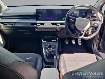 Used Kia Stonic 2026 for sale - 79291445: Photo