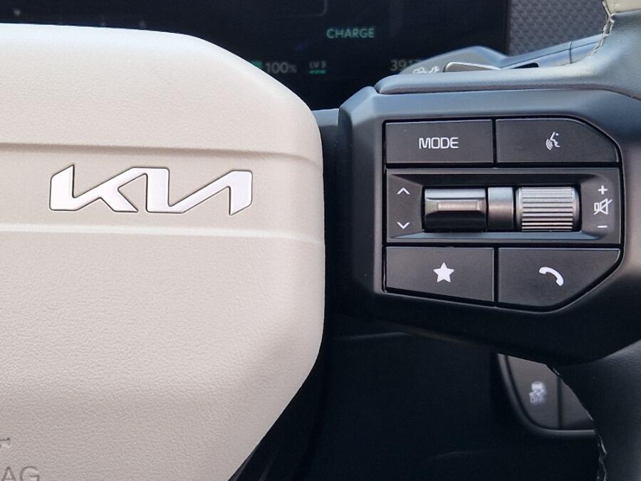 Used Kia EV6 2025 for sale - 76349193: Photo 25