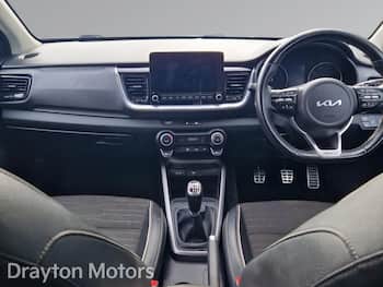 Used Kia Stonic 2023 for sale - 79362085: Photo