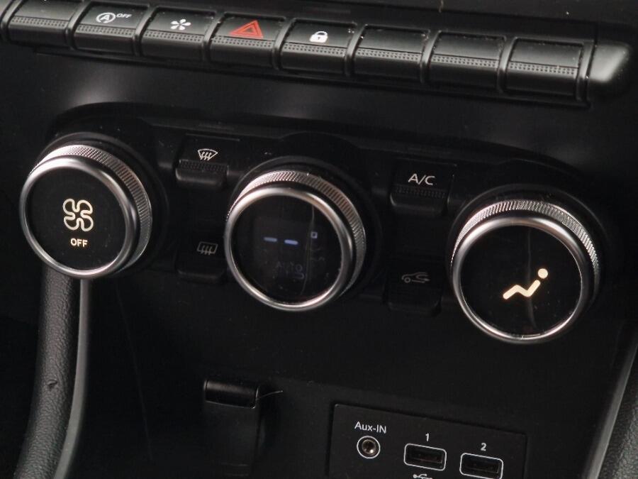 Used Renault Captur 2021 for sale - 76926155: Photo 39