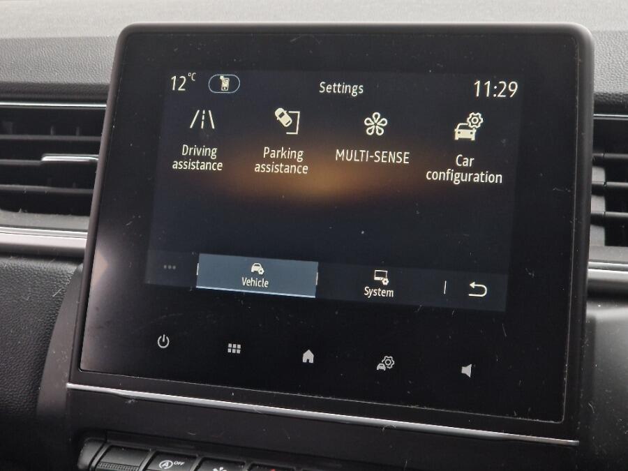 Used Renault Captur 2021 for sale - 76926155: Photo 48