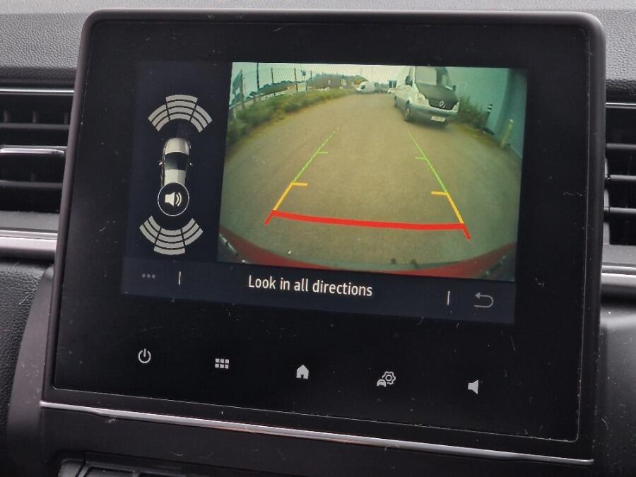 Used Renault Captur 2021 for sale - 76926155: Photo 63