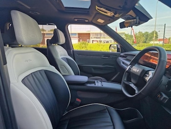 Used Kia EV9 2026 for sale - 79225140: Photo